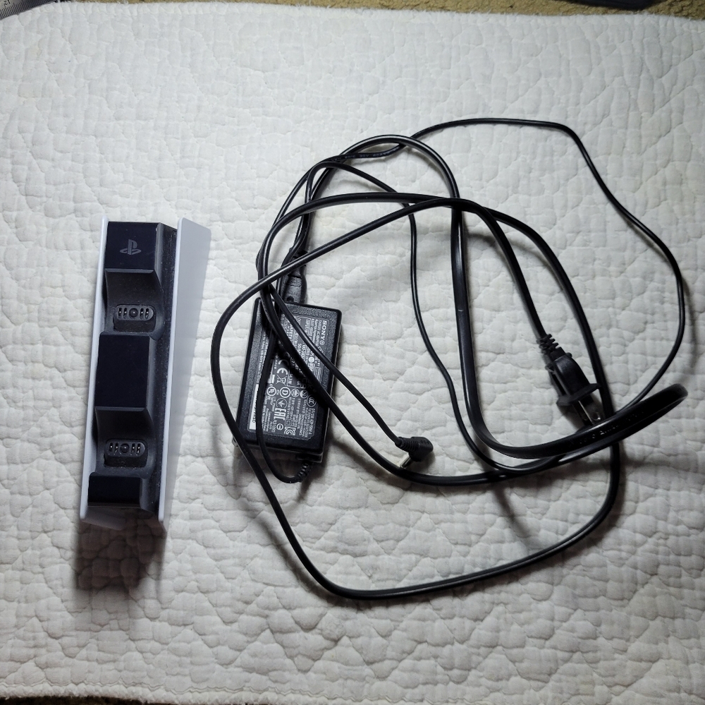 PlayStation Controller Charging Station / Dock